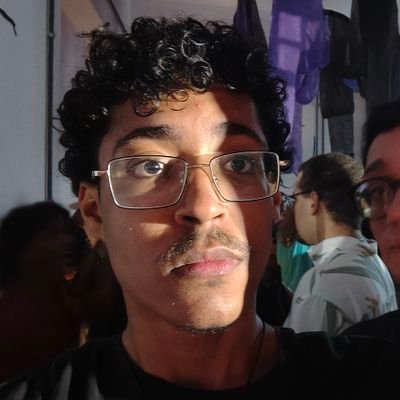 D3GN_'s profile picture. Cursando Estatística na UFBA.