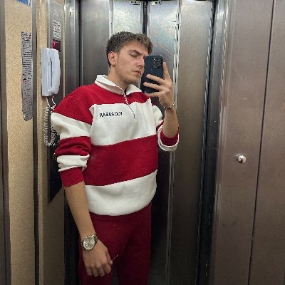 ArieslyCS's profile picture. 