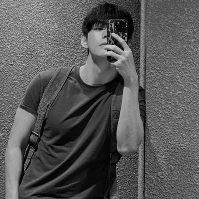 Wave2jae's profile picture. 16 🕷  he 
Caregiver – dms open