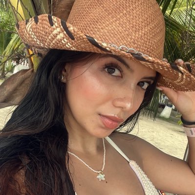 mpad96's profile picture. Elegir, aunque me equivoque.