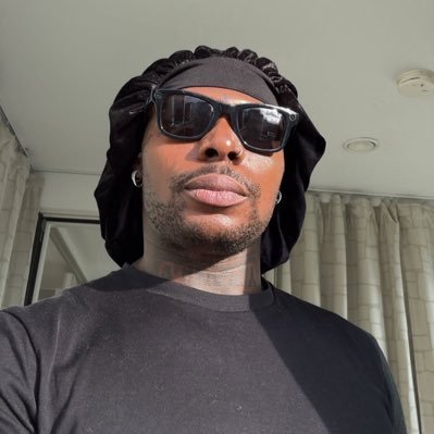 ItsJustMedsss's profile picture. 