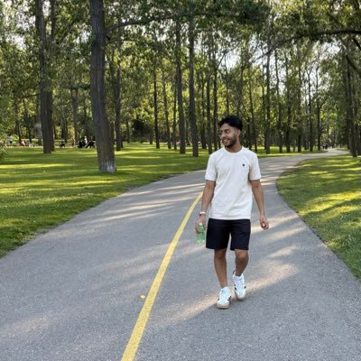 varunvsharmas's profile picture. UBC Biochem | Building some ridiculous stuff rn | dm me if you’d like to build in tech together!