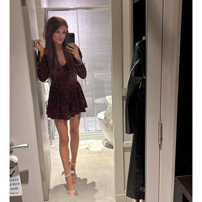 tally593's profile picture. who the fck is Madeline? xo