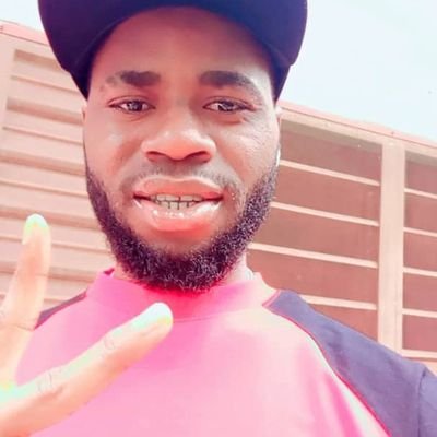 arinzes725's profile picture. When God Say's yes, Nobody can say no,.. that is whole life living,. I thank God for my life today...😍🥰👽😇🗣️🎉🙏🏻