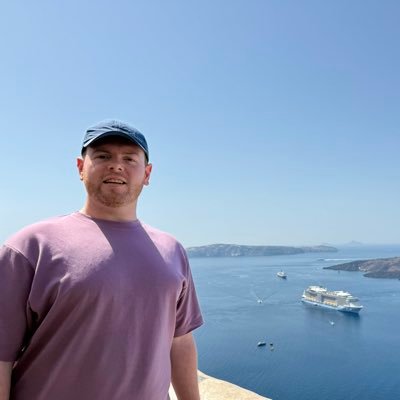 adam_baker98's profile picture. F2 👨‍⚕️ - Brighton 🏳️‍🌈