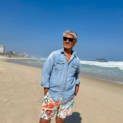 carlosmunozbaez's profile picture. Un trabajo con sentido - Sostenibles ambientales #leyrep en #retorna.cl apoyo a #SustainableBrands  #beforetheflood es la tarea  #ecocontenedores.cl