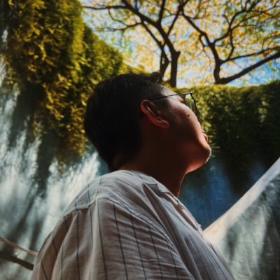 jovenj_'s profile picture. taga-ilog 🩵 loves 🚈 trains, 🚲 bikes, 🏛️ heritage, 💿 vinyl, & 🌃 urbanism. @ilogpasiglahin 🚣🐟🌳 former @assortedge EIC ✍🏼 🌻🏳️‍🌈 he/him 💙💛