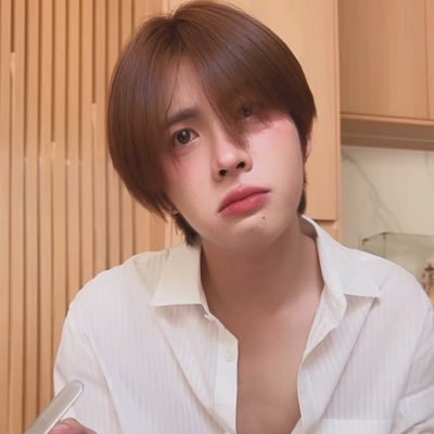 aomiiy_dee's profile picture. เฟิร์สวันทั้งใจไม่รับความเห็นต่าง❤️❤️