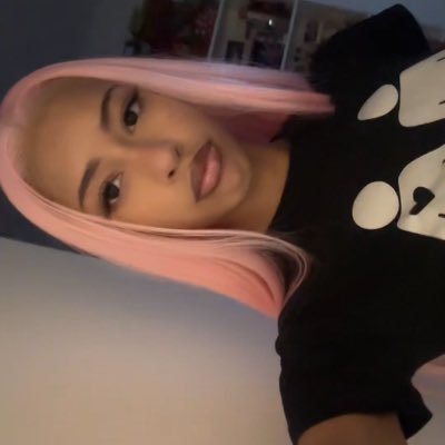 medellinbarbie's profile picture. condamnée à l’échec