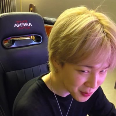 tatabtsisseven's profile picture. Só o Namjoon pode me julgar!