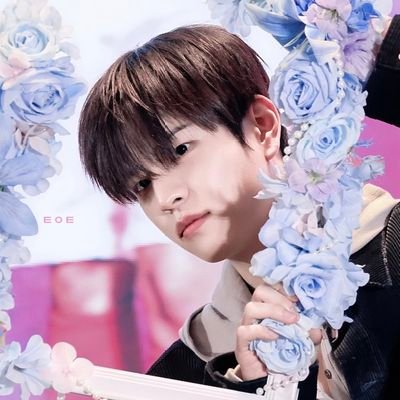 shinxcida's profile picture. ⿻ ─ ⓘ This user is simp to ♡ seungmin ♡ hyunjin ♡ jihoon ♡  ⿻ ─ ❁ཻུ۪۪⸙͎