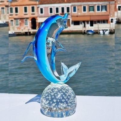 T251020's profile picture. 