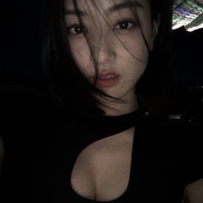 jackzos's profile picture. born in 🇮🇹live in 🇰🇷.