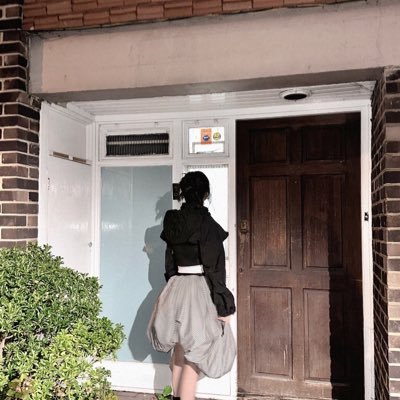 xashx___'s profile picture. 본계있고 여긴 구독&맘찍계 / 신효범 린 태연 브아걸 최애지만 모든 중년여배우들과 여가수들(젊은 포함)도 좋아해요!