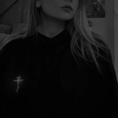 anabexley's profile picture. 