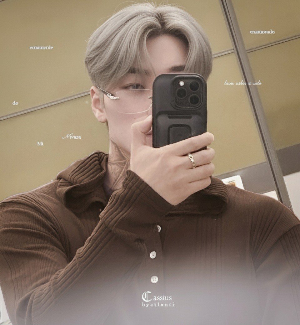 sinnerzio's profile picture. ⠀⠀⠀⠀⠀⠀⠀⠀ㅤㅤㅤㅤ𝓙olicœur 

⠀⠀⠀⠀⠀⠀⠀⠀ㅤ