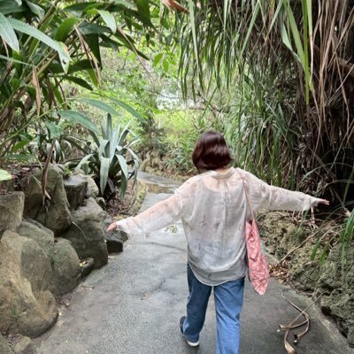 mayuko0710's profile picture. 保育士、社会福祉士。複雑性PTSDの自己体験から子どもを支える仕事を選び20年。元児童養護施設職員。 元里親支援専門相談員。 役者修行中✨🥷