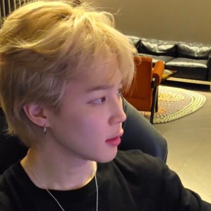 cypher_bro's profile picture. 🐼 only army