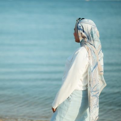 therealoutcast7's profile picture. Ceo and founder of my own poor discions.
5th year medical student 🩺