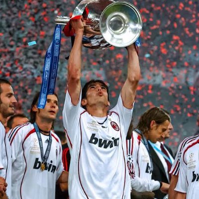 ChangMunoz54073's profile picture. Romántico viajero, fanático de la papa frita,  amo el churrasco a lo pobre.