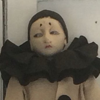 paperfishyy_'s profile picture. deu/eng 🎼 r99, funger, adventure time, SU⚰️ i draw sometimes…🫀