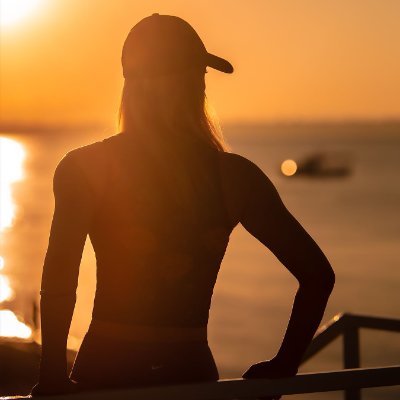 lris12985's profile picture. 🇺🇸 America First, 🙏🏻 God-fearing, supportive of military/veterans, and proud of their choices.