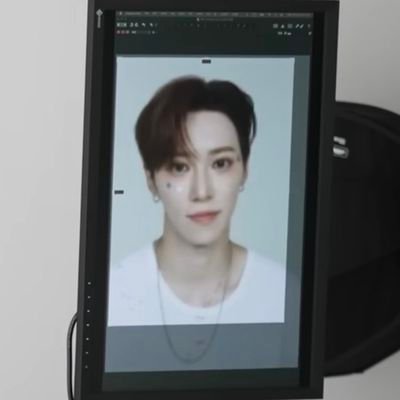 cowsion's profile picture. inactive | moved to @arnohaology