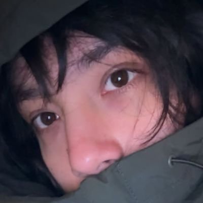 bloomdumbb's profile picture. Bloom where you are 𖹭.ᐟ Okaaay this is epic 🌐