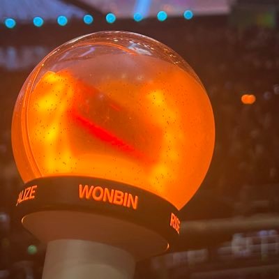 noteknott's profile picture. 