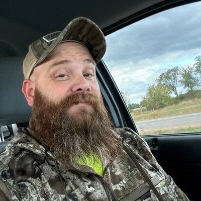 TheUnbranded83's profile picture. 