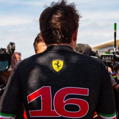 glxriouspinks's profile picture. «love is the bane of honor, the death of duty» stan de muchas cosas || currently playing: re2 ⠀⠀⠀ ⠀⠀⠀ ⠀25 | s!her⠀⠀⠀ ⠀⠀⠀