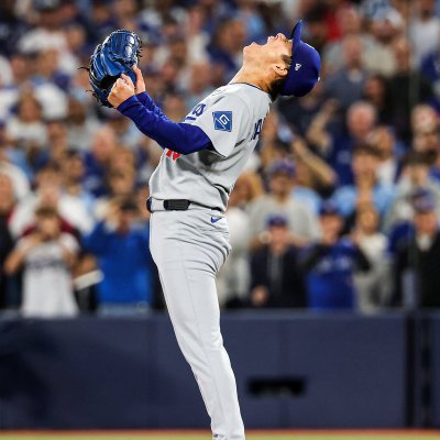 Sageof6turtles's profile picture. Offensive linemen are weapons. Cam Wards strongest warrior