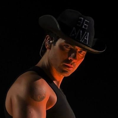 labelledejour97's profile picture. Se eu critiquei foi merecido.

CUBS 🐻