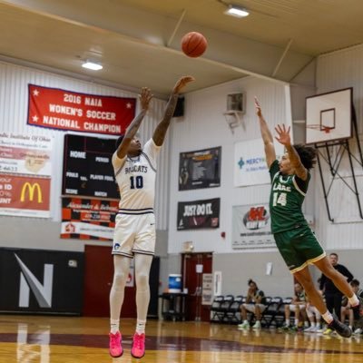 kenjiwardsims's profile picture. 6’7 RS-Junior Wing @ Bryant & Stratton College- Ohio (USCAA D1)