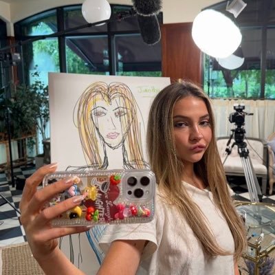 madelyrcline's profile picture. Rent-free in my own head