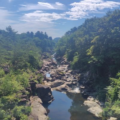 33yowatteiine's profile picture. 🌍。垢。
フベラファ、ラファファ、アルラファ。字書き。無言ﾌｫﾛｰすみません。成人済。未成年はﾌｫﾛｰしないでね。支部→https://t.co/gNYeQv9li0
うぇぼ→https://t.co/qsSf7oJWUw