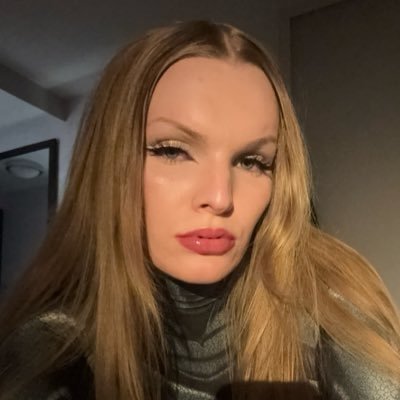 etherealella's profile picture. 