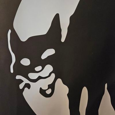 aroutinemundane's profile picture. we have to win all the things. all the things.