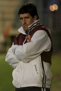 exjugador cd leonesa y sd ponferradina
entrenador nacinal futbol nivel lll
master cesfutbol universidad murcia
extecnico captacion real madrid cf