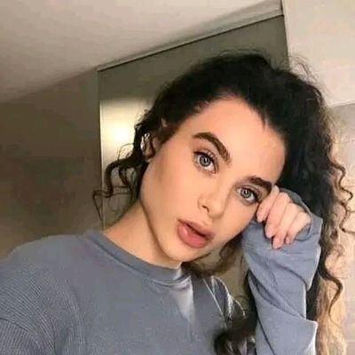 Andyjohn111042's profile picture. 