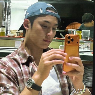 yoonaslay's profile picture. missing minwon 24/7 (｡•́︿•̀｡) | svtexo for life