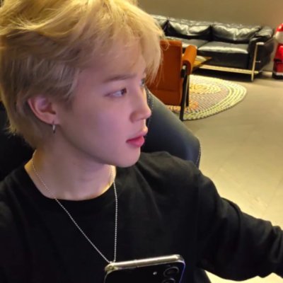 jeospade's profile picture. prod. jung kook