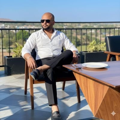 PiyushJ91994770's profile picture. life should be big instead of being long