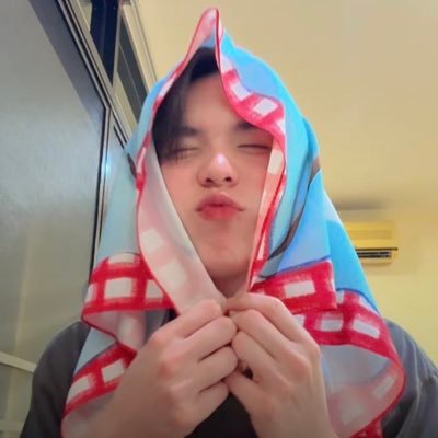 ppkamylove's profile picture. 🖤 @MchoiceTH — my translations 🫳🏻 highlights