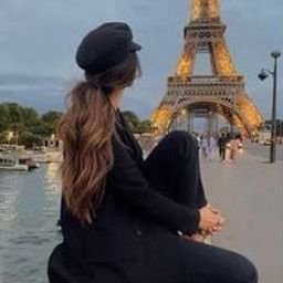 Efuivals921's profile picture. 