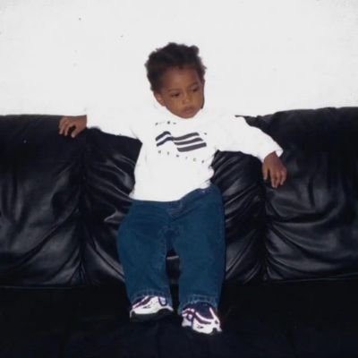 lung85813932911's profile picture. 