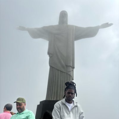 Smokiooo__'s profile picture. IG @Smokiooo_