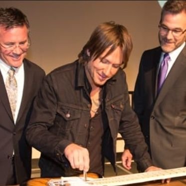 UgonnaChri88264's profile picture. 🎸 Keith Urban Management Team
💬 Your voice matters — Fans first, always!
📍 Nashville, TN
📩 Inquiries & feedback