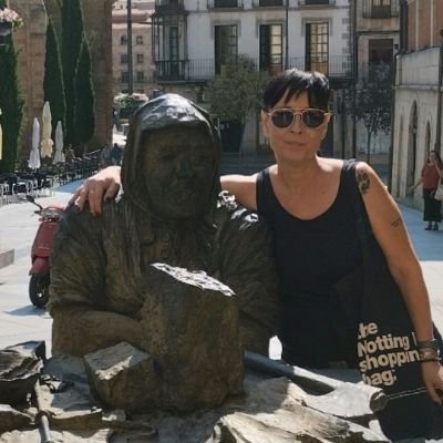 Vernica41955933's profile picture. Literal