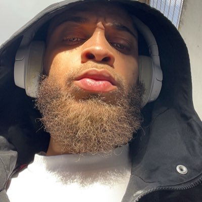 Axl_twns's profile picture. ~ Tenebrae aeternae ~ J’admire votre haine ~